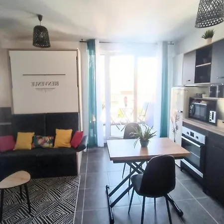 Lägenhet Studio For 2 People